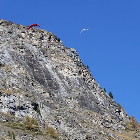 Appartement Au Centre De Zermatt Ngoại thất bức ảnh